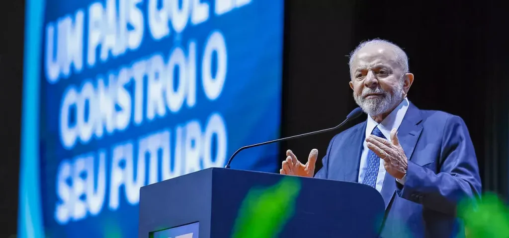 Lula Concurso Público Foto da Internet